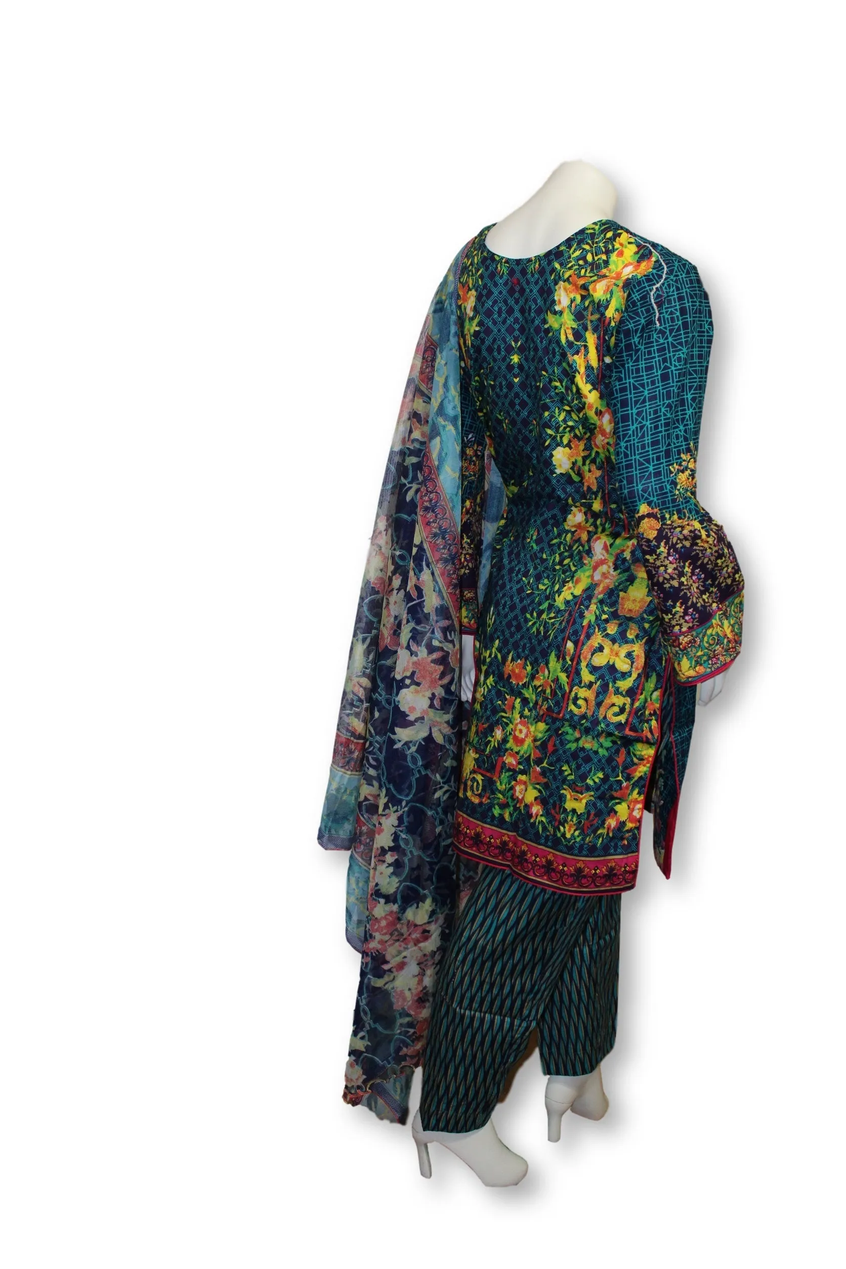 A25 Pakistani Indian Fine Design 3 Pcs Embroidered  Lawn Suit